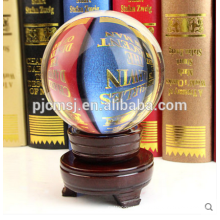 Очаровательная Прозрачный Кристалл Мяч С Деревянным Основанием Для Centerpiece Таблицы На Продажу